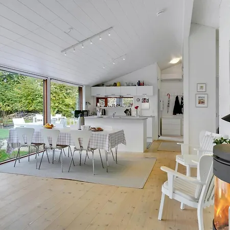 Feriehus Aino - 1km From The Sea By Interhome Liseleje