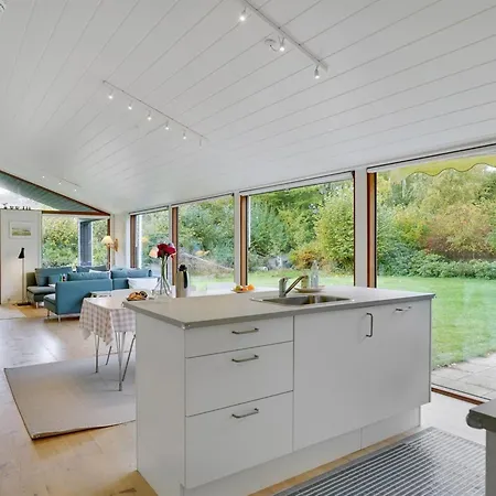 Aino - 1km From The Sea By Interhome * Liseleje