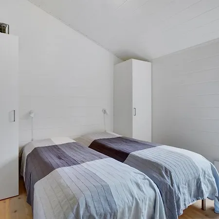 Aino - 1km From The Sea By Interhome * Liseleje